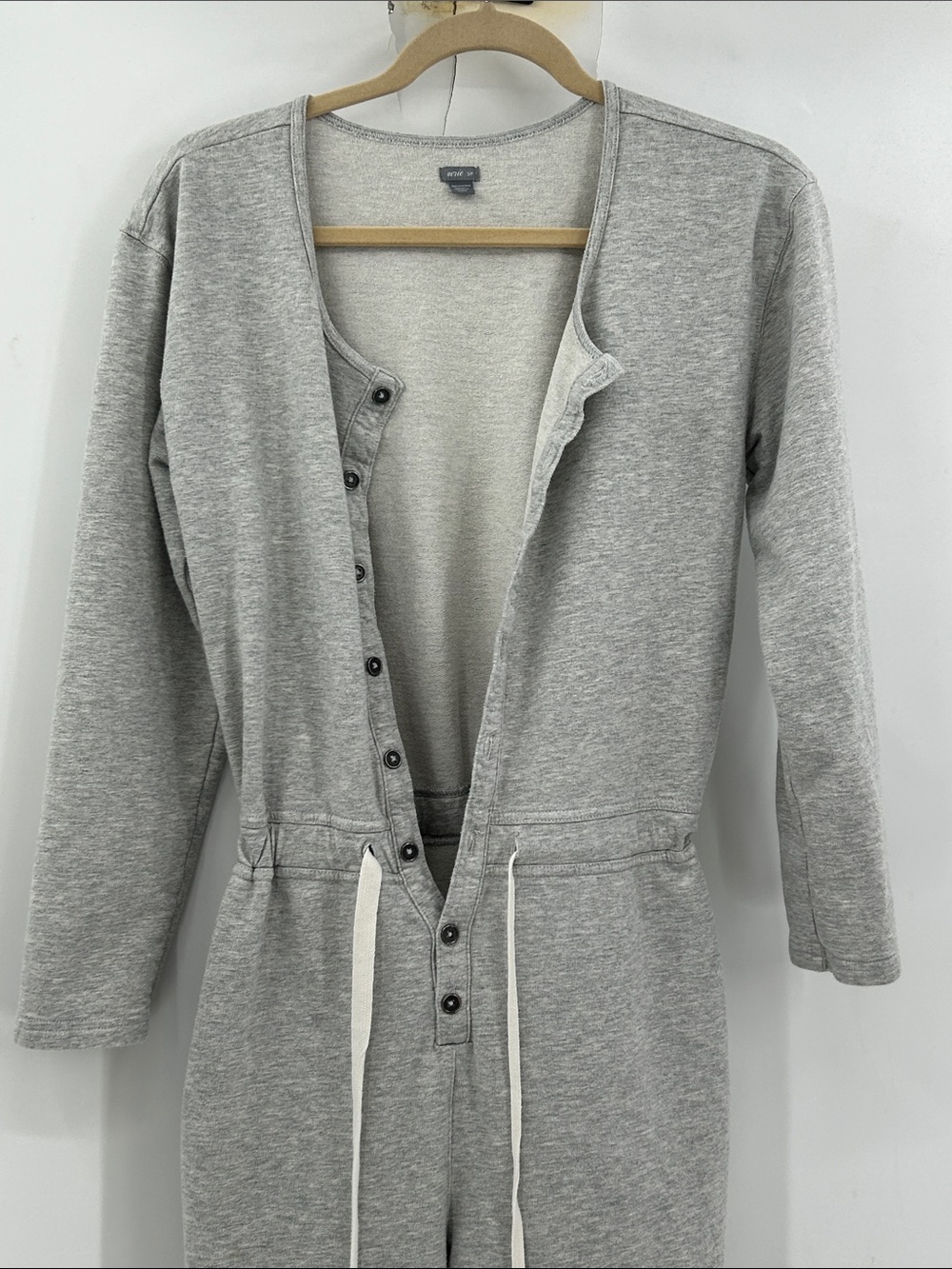 Aerie Weekend Sweatsuit Jumpsuit Gray Drawstring ButtonDown Size Small - Picture 3 of 7